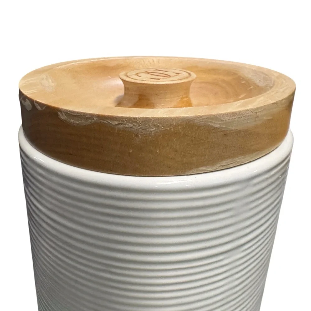 Williams Sonoma | Set of 3 White Ribbed Ceramic Canister with Wooden Lids